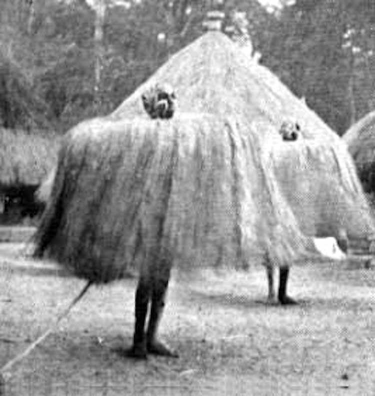 Danse d'initi&eacute;s au rite p&ouml;kena